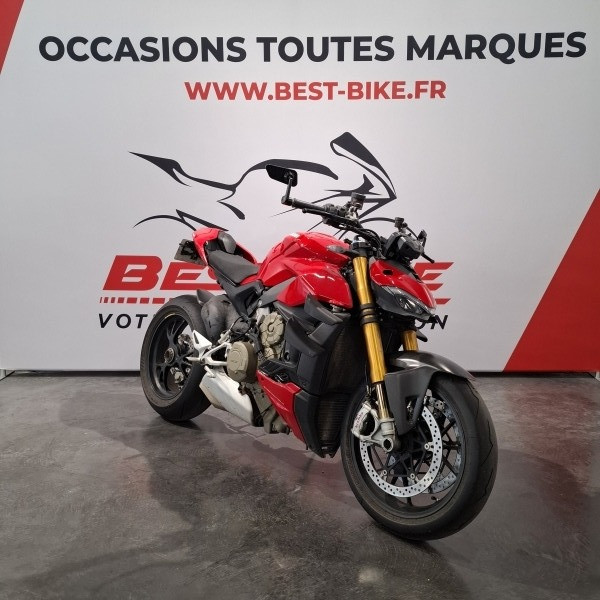 DUCATI STREETFIGHTER
